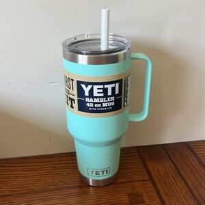 42oz Yeti Tumbler
